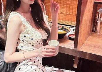 小心，17c视频黑料当头来袭！心脏不好的朋友请自备。