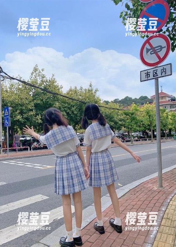 当“17c吃瓜”分享过后的小心思，唔，滋味竟有点儿甜。