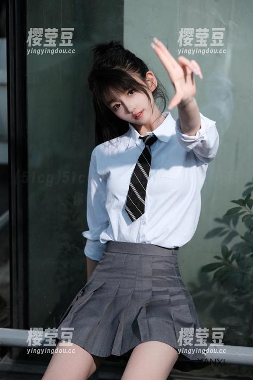 51cgfun视频：吃瓜大赛，不带你们飞我就不信了！