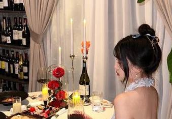 干脆直说地址吧，51今日吃瓜潜规则爆料让人想不看都难。