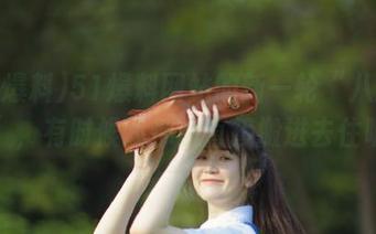 51爆料网站的新一轮“八卦风暴”，有时候我都想直接搬进去住呢！