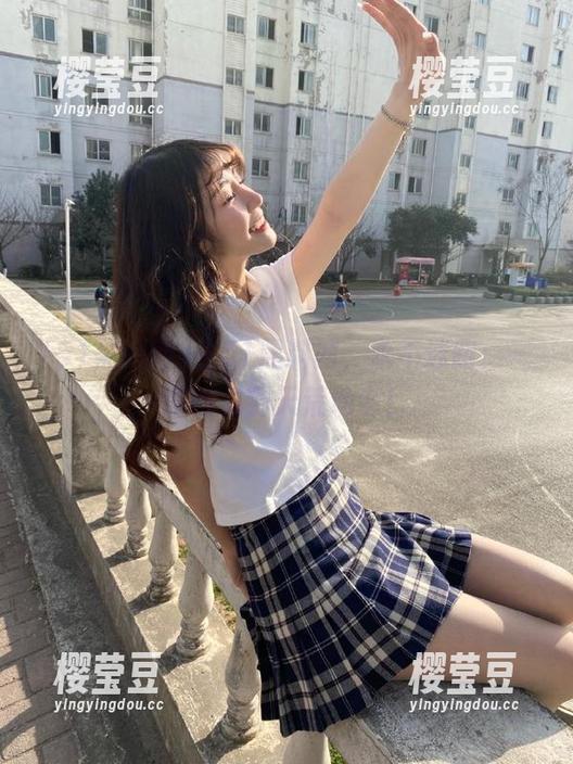 在51黑料网，永不迷路：一路吃瓜到天荒地老！