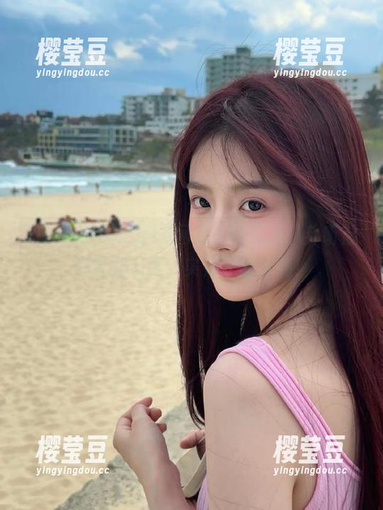 91cg 91cg10网页:让你的八卦听起来更有深度,实则一锅乱炖!