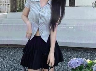 在线刷91i吃瓜，仿佛情感瞬间被拉扯，搞得我永不迷路在欲望里