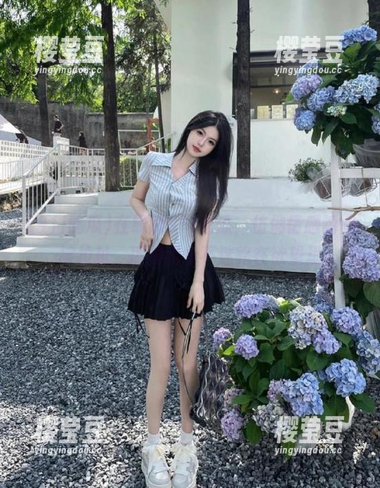 在线刷91i吃瓜，仿佛情感瞬间被拉扯，搞得我永不迷路在欲望里