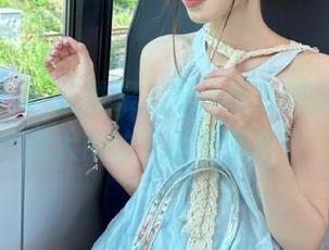 在线跟上五一吃瓜的步伐，让这大瓜的下载量飙升！