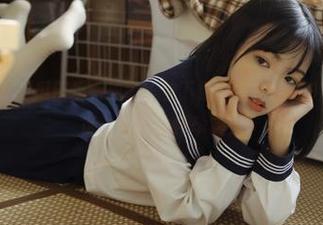瓜田里有故事，快下载“今日吃瓜91cg”，保证让你耳朵怀孕哦！