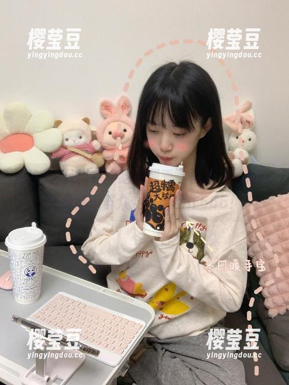 在“吃瓜列表”视频中，瞬间变身吃瓜群众，这波操作666！