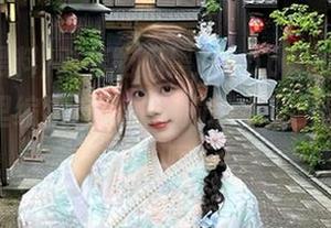 对着吃瓜黑料app里的大瓜，在脑海里编织自己的脑洞剧本，生活也是种黑料啊！