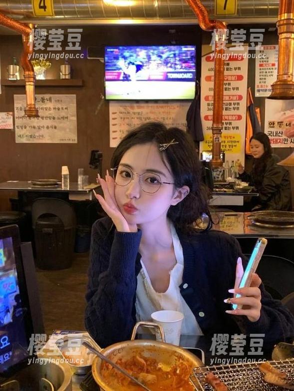 国产吃瓜，链接里的故事可多了，今天又有什么离谱的八卦上演？