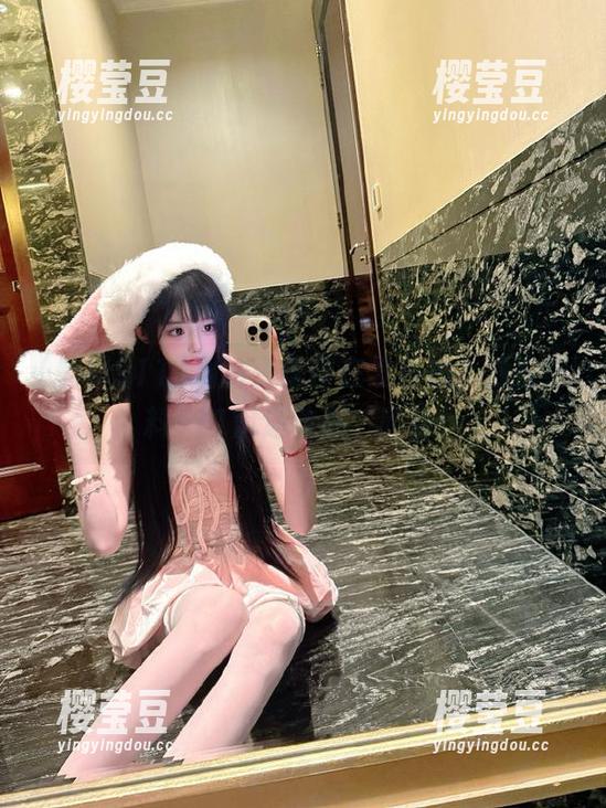 别的小伙伴在发自拍，我在黑料911沉迷收藏，哈哈！