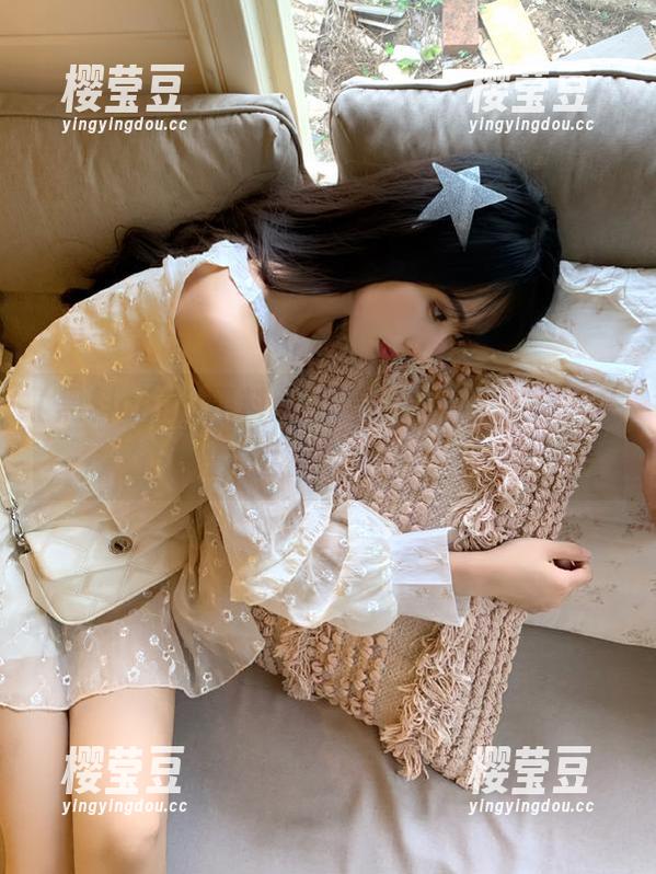 黑料com直达晒黑，各种八卦围着你转～