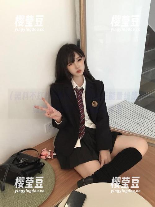 黑料不打烊的正能量线路，畅游在好与坏之间的迷雾里