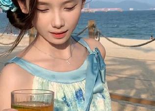 吃瓜路上别迷路，黑料不打烊的链接带你飞！
