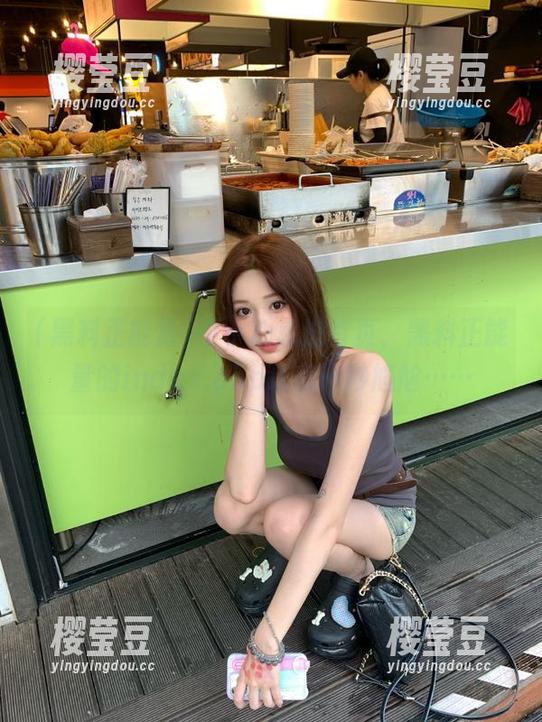 不小心点进首页，黑料正能量的index.php让我一秒尴尬……