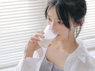 夸克网址：黑料正能量，咱这是报料还是逗料啊？