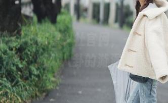 下载黑料社官网，一不小心就会陷入八卦的漩涡哦