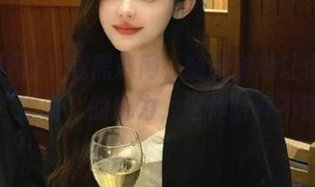 下载黑料网，随时随地让你感受“黑暗”的魅力，这体验真不错