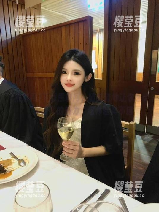 下载黑料网，随时随地让你感受“黑暗”的魅力，这体验真不错
