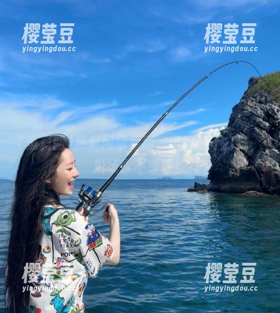 黑料网苹果版，说好的不打烊，瓜场永不落幕！